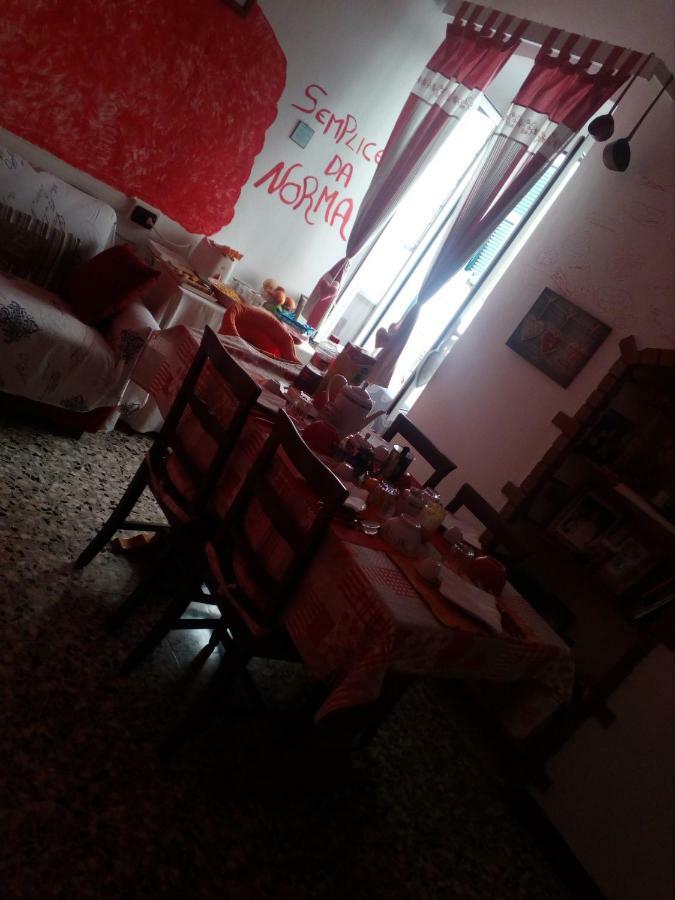 B&B Le Calegare Diano Castello Eksteriør billede