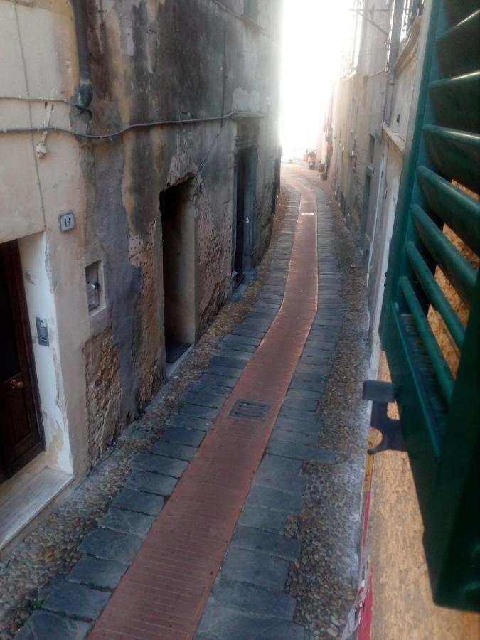B&B Le Calegare Diano Castello Eksteriør billede